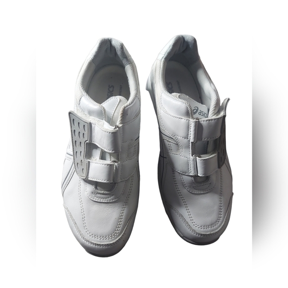 9 Asics white tennis shoes - Picture 1 of 7